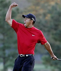 tiger woods fist pump